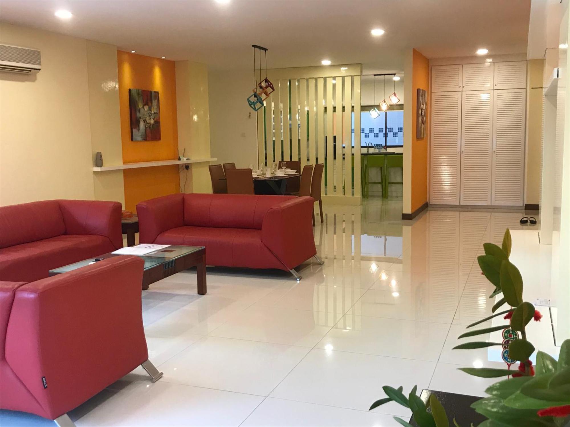 Rimbun Suites & Residences Bandar Seri Begawan Esterno foto