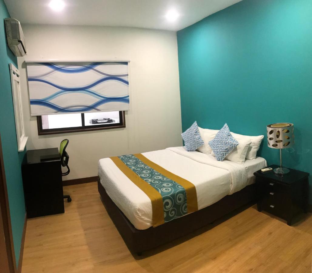 Rimbun Suites & Residences Bandar Seri Begawan Esterno foto